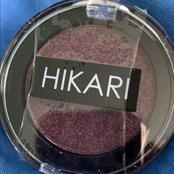Hikari Cream Pigment Eyeshadow in Mulberry - Picture 2 of 2